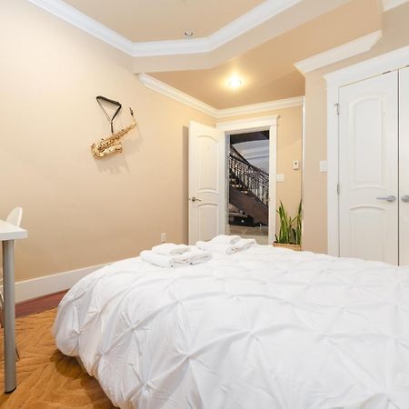 Oakridge Luxury Homestay Βανκούβερ Εξωτερικό φωτογραφία